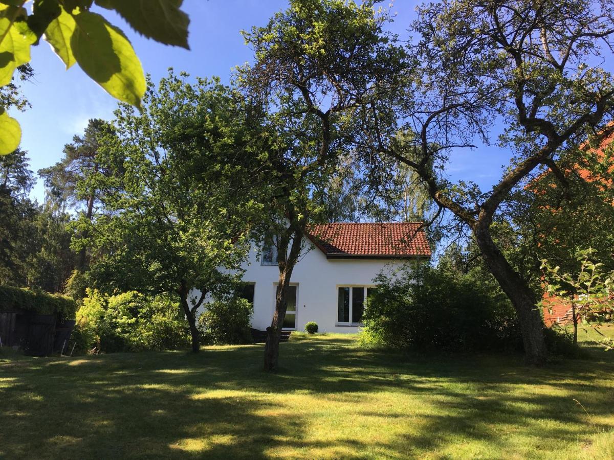 Ferienhaus Am See Wesenberg Exterior photo